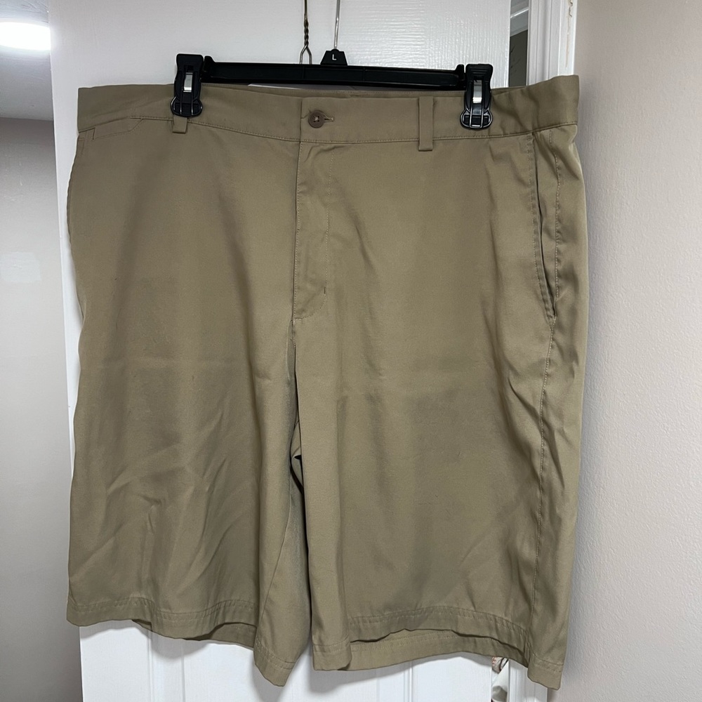 Nike Golf Khaki Short 38 dri-fit flat front